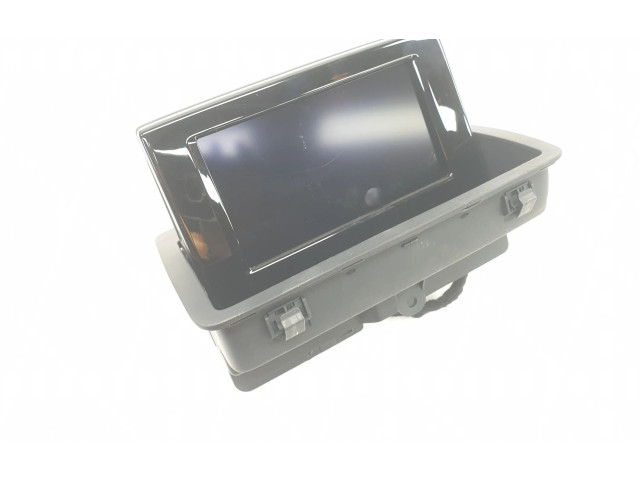 Дисплей    8U0857273E, 8U0919603A   Audi Q3 8U