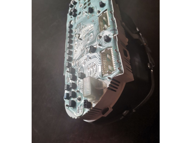 Панель приборов 0P0244021   Volvo 440       