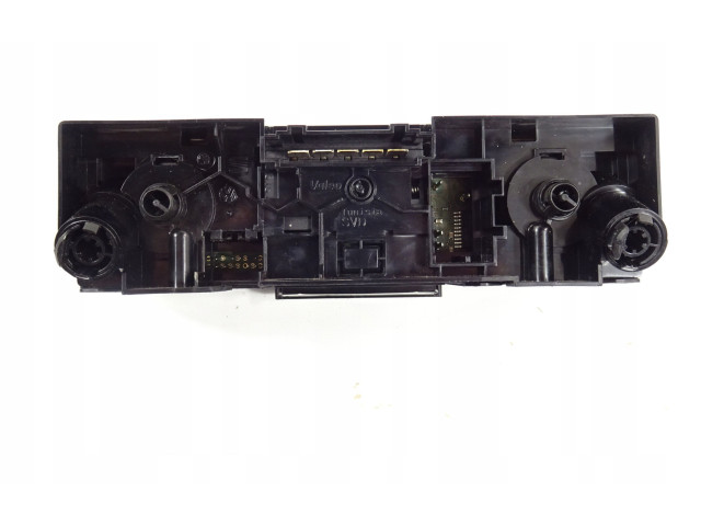 Блок управления климат-контролем 6C0820045C Skoda Fabia Mk3 (NJ)