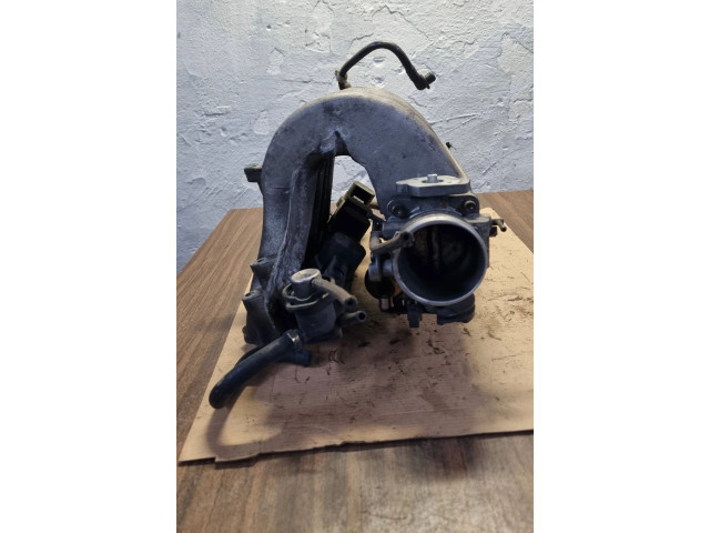 Поршень Всасывающий коллектор  037133223K  Volkswagen PASSAT B4  