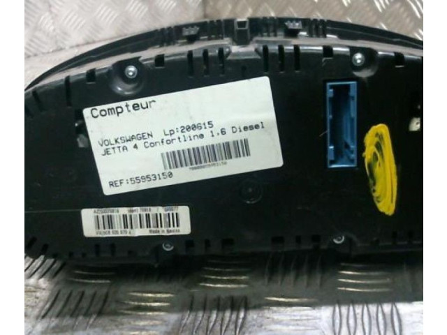 Панель приборов Volkswagen Jetta VI