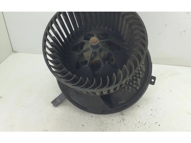 Вентилятор печки    1K1820015F, F993987C   Volkswagen Touran I