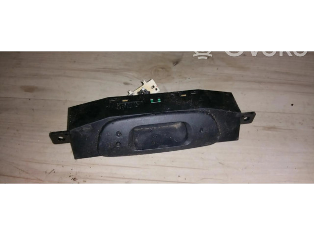 Дисплей Mitsubishi Carisma