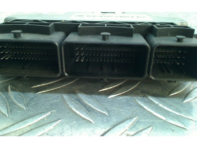 Блок управления двигателя 237105748r, 237105748R Renault Twingo III