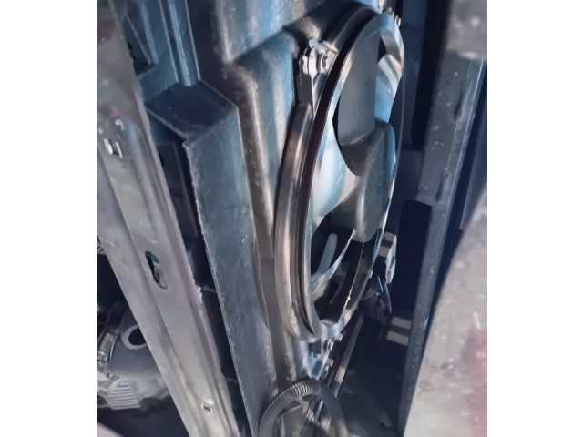 Вентилятор радиатора         Peugeot 5008 