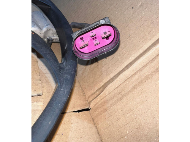 Вентилятор радиатора         Audi A6 S6 C6 4F 