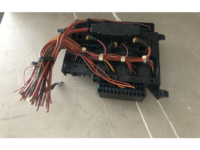 Pojistková skříňka 9270355 BMW 2 F45 2017