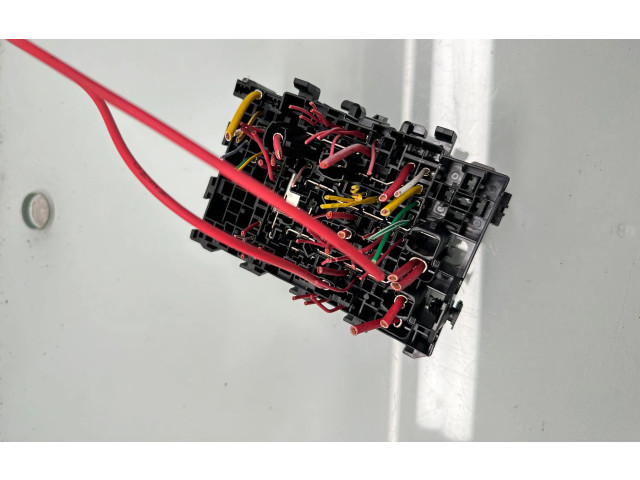 Pojistková skříňka 243800453R Renault Megane IV 2016