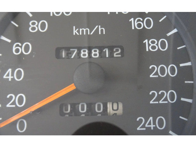 Панель приборов MR444016 Mitsubishi Galant