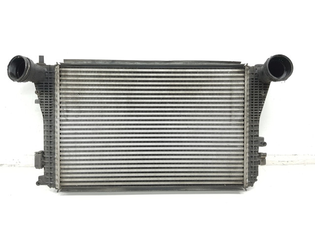 Интеркулер  1K0145803T, 1K0145803S   Volkswagen Golf Plus 