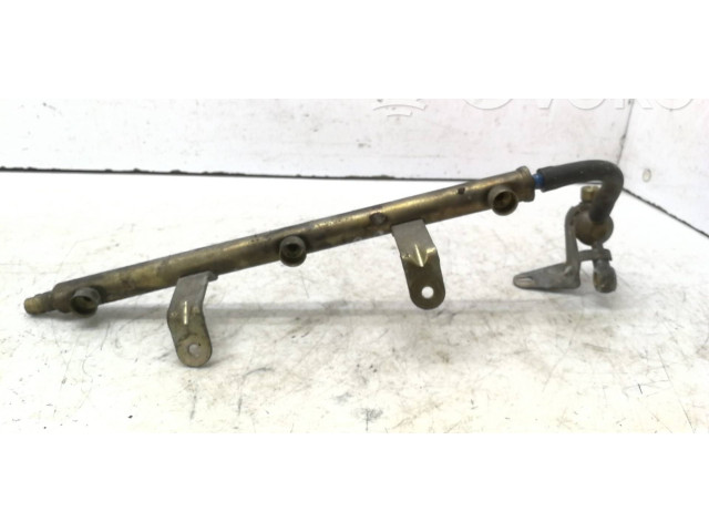 Топливная рампа Alfa Romeo 166 для двигателя 936A2000 02