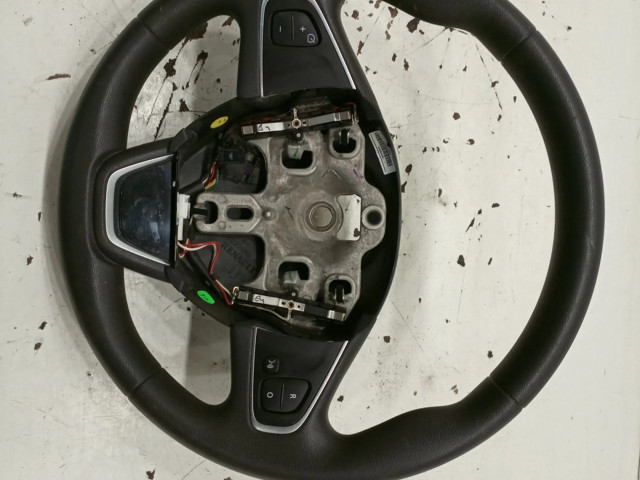 Руль Renault Clio IV 2012-- года 484006465R