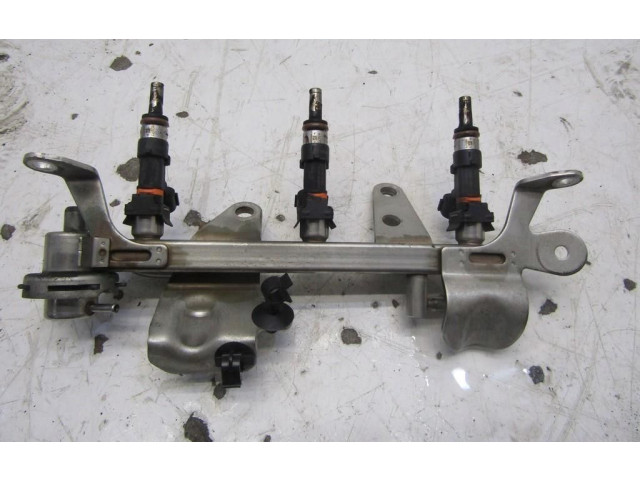 Vstřikovací lišta 175201470R Nissan Micra K14