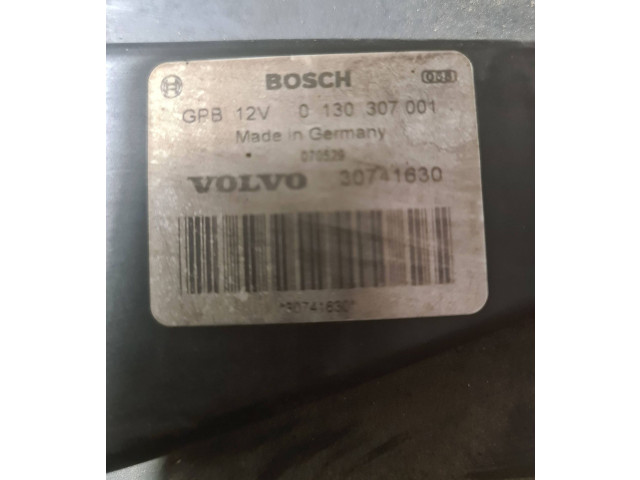 Вентилятор радиатора     30741630, 0130307001    Volvo V50 