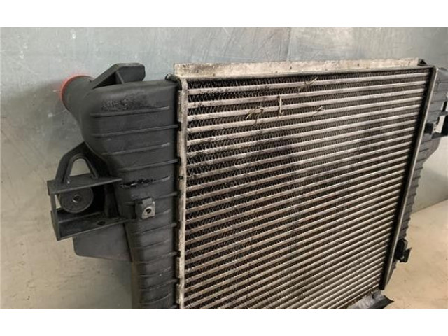 Интеркулер  05174154AB   Jeep Cherokee 