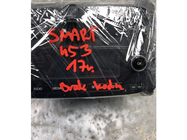 Pojistková skříňka Радио/ проигрыватель / навигация A4539009204 Smart ForFour II W453 2017