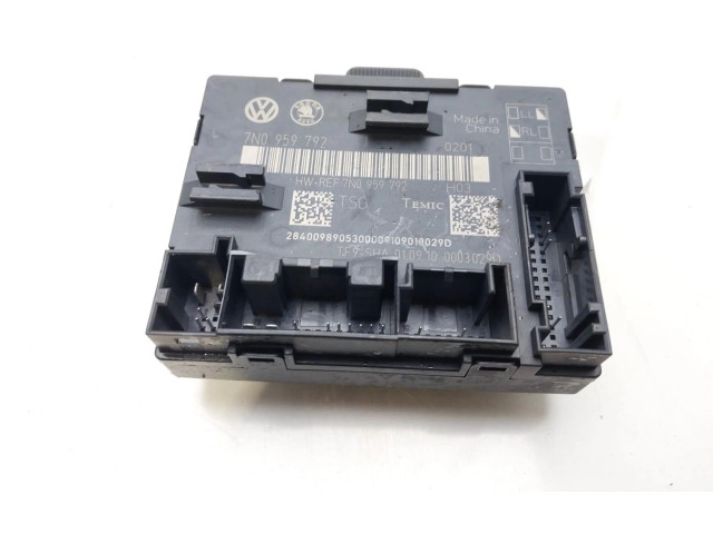 Блок управления двигателя 7N0959792   Skoda Yeti (5L)