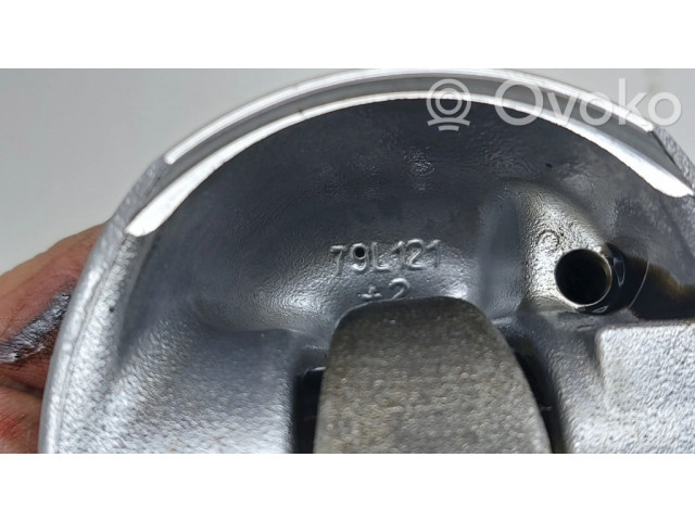 Поршень с шатуном DDYA 79L121 Audi Q2 - для дизельного двигателя 1.6