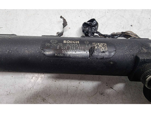 Топливная рампа 55200251, 029951 Saab 9-5