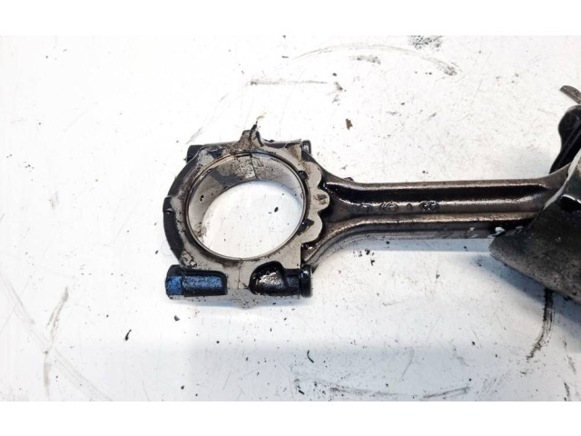  Поршень с шатуном    Nissan X-Trail T30  