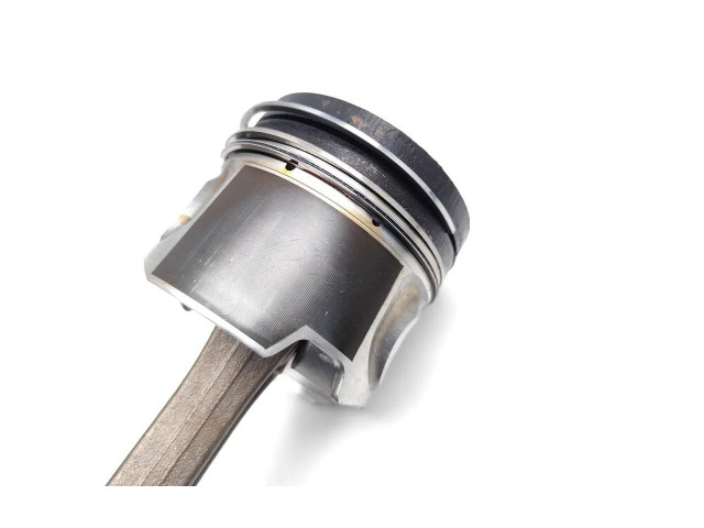 Píst CJGA Audi Q7 4L CJGA