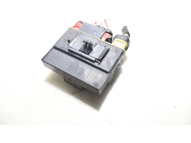 Pojistková skříňka Модуль управления вентилятором    Peugeot 301 2018