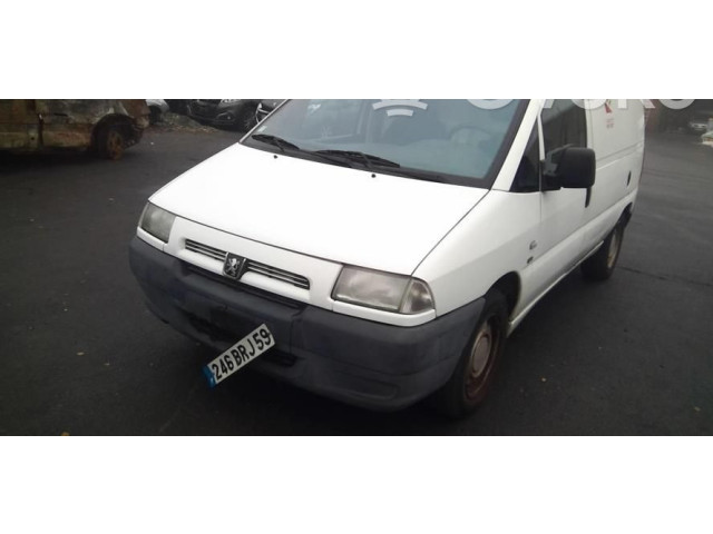 Генератор 57052D   Peugeot Expert      