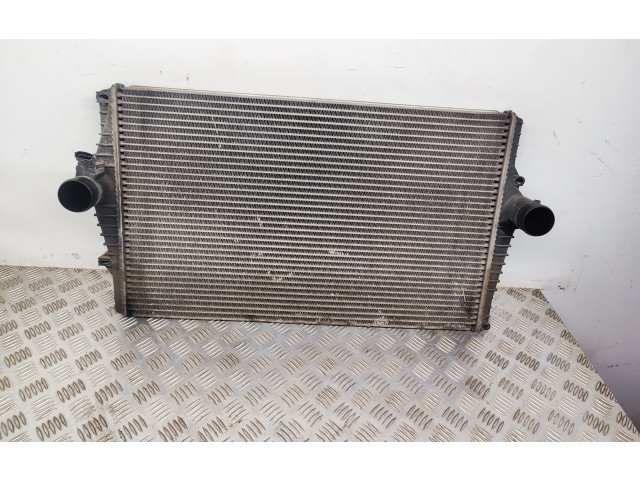 Интеркулер 30748809 Volvo V70