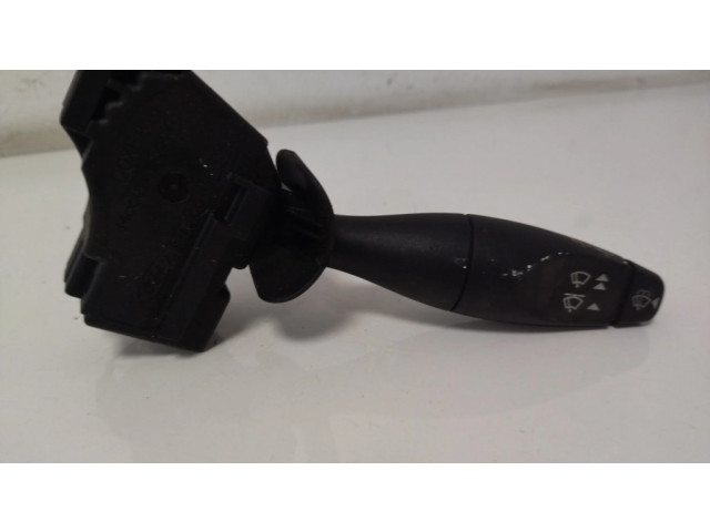 Переключатель дворников Ford Fiesta