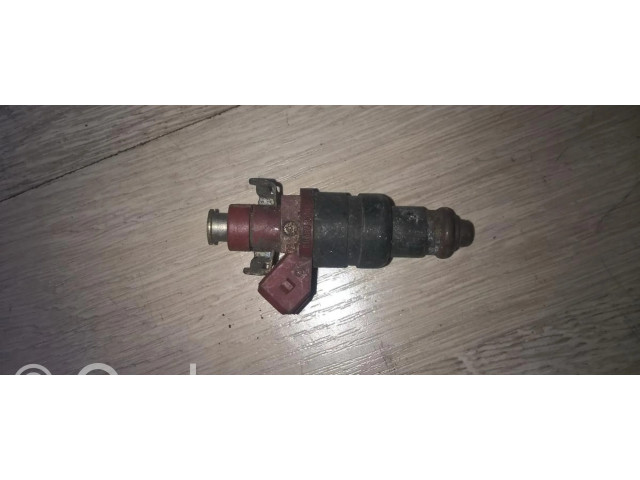 Vstřikovač 0000788523 Mercedes-Benz E W210 pro benzínový motor 2.0