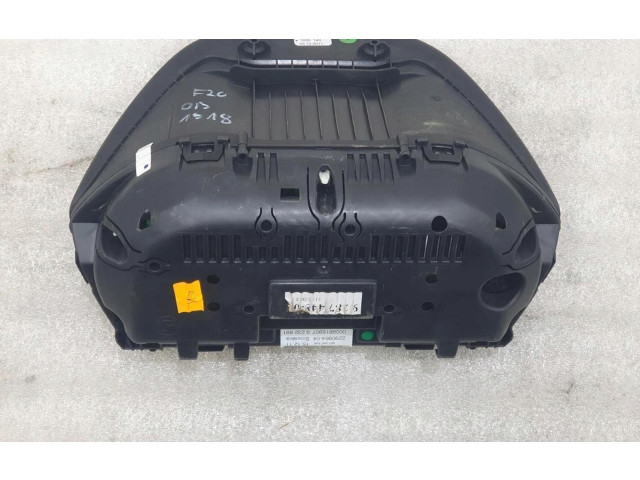 Přístrojová deska BMW 1 F20 F21 2015 17649411