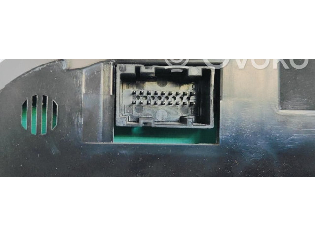 Přístrojová deska Fiat Doblo 2009 51867720