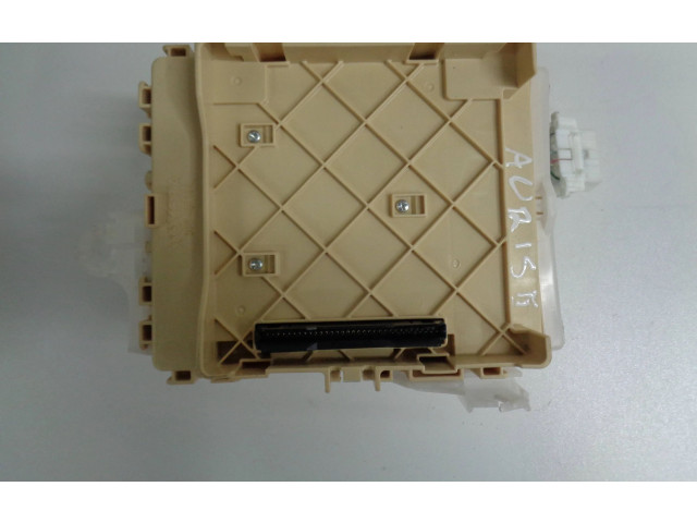   Pojistková skříňka 8273012X81, 63586756   Toyota Auris E180 2017