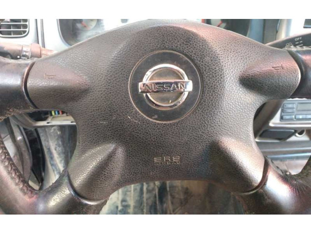 Přístrojová deska Nissan PickUp 2004