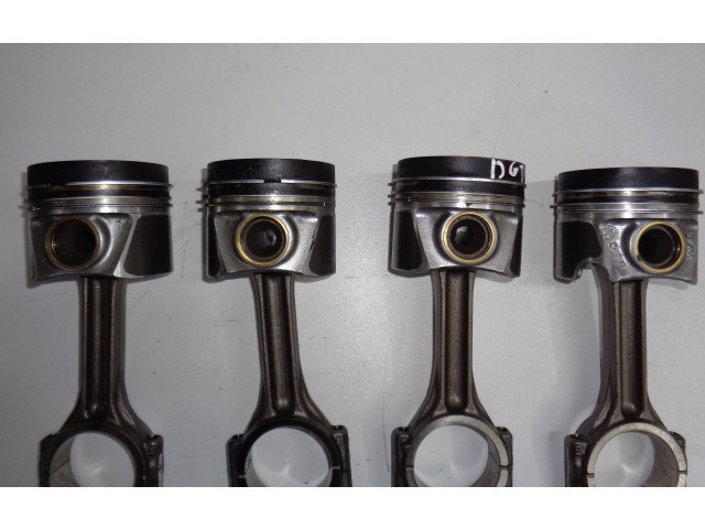 Поршень с шатуном Volkswagen Golf VII