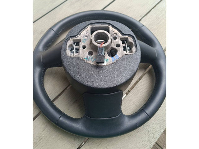 Руль Audi A1 2010 - 2018 года 670ATL2012FYKD, 611146800D