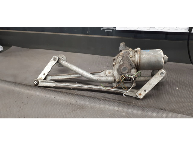 Рулевая рейка Радиатор интеркулера 2s6t17b671ac Ford Fiesta 2002 - 2005 года