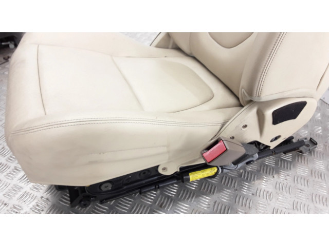 Переднее сиденье пассажира