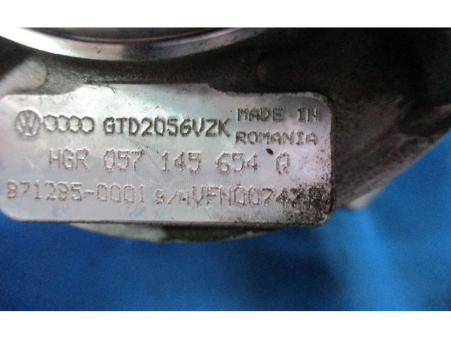 Turbodmychadlo Турбина 057145654Q Volkswagen Touareg II