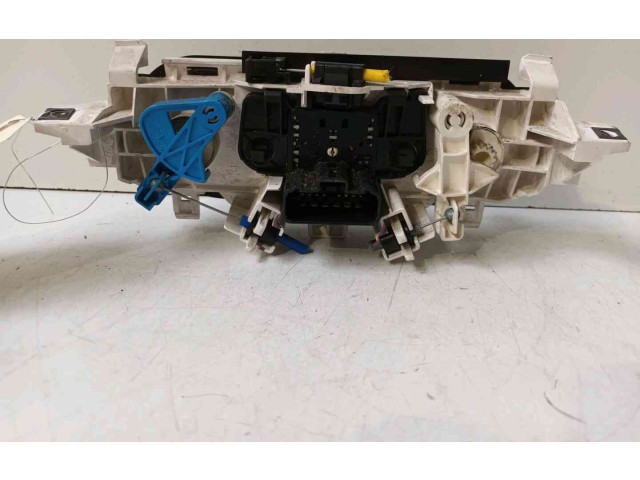 Блок управления климат-контролем 7701067953   Renault Twingo II