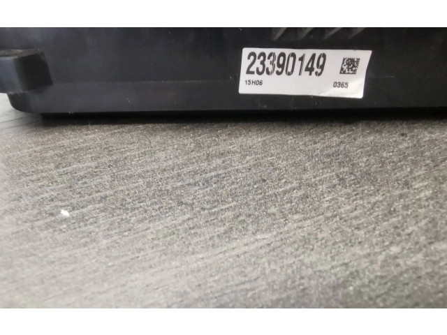 Блок предохранителей 23359587, 23390149 Cadillac ATS