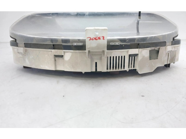 Панель приборов MR308409 Mitsubishi Carisma