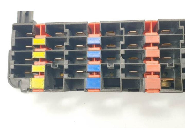 Pojistková skříňka Mercedes-Benz C W202 1994