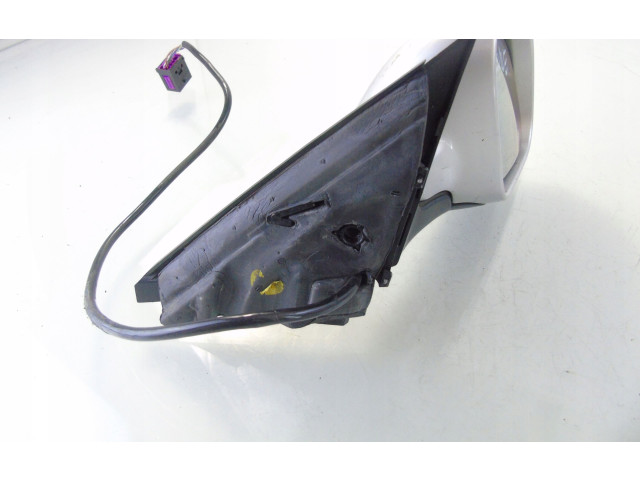 Зеркало электрическое Audi A8 S8 D2 4D 1994 - 2002 года