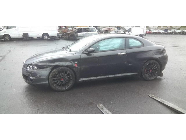 Зеркало электрическое        Alfa Romeo GT   -  года   