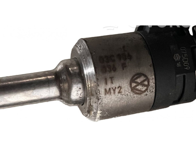 Топливная рампа 03C906036F, 03C906036F Volkswagen Golf VI для двигателя CAXA