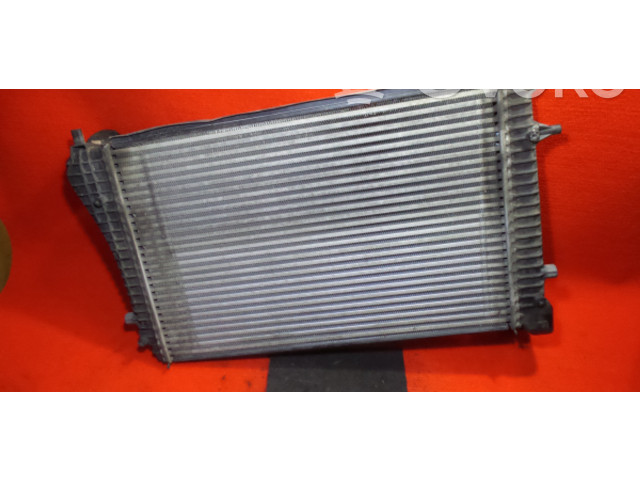 Интеркулер 1K0145803F Volkswagen Caddy