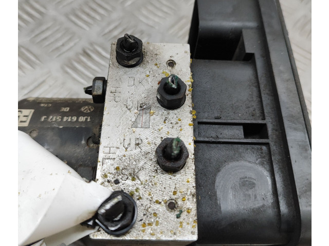 Jednotka ABS 1J0614517J   Volkswagen New Beetle 2004