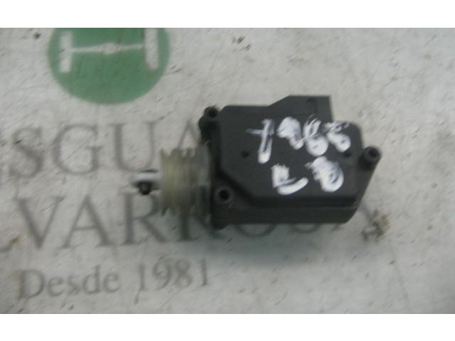 Zpětné zrcátko Chrysler Voyager 1994