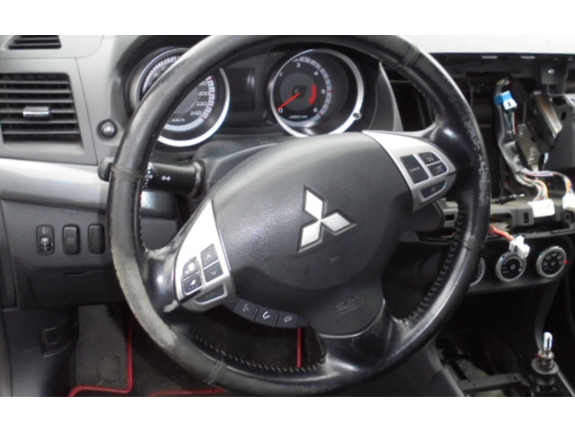 Подушка безопасности водителя Mitsubishi Lancer VIII